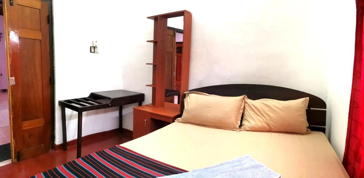 Nallur Holidays Inn Jaffna Eksteriør bilde